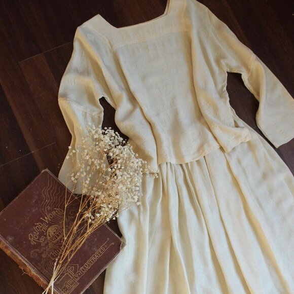 Vintage 1960s Blouse and Skirt, Ivory Silk Separates, Square Neckline 3/4 Sleeve - Picture 2 of 10